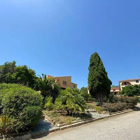 Marie Diane - Laurier Des Montagnes Propriano (Corsica)