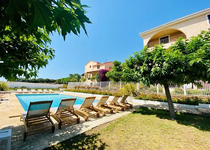 Marie Diane - Laurier Des Montagnes * Propriano (Corsica)